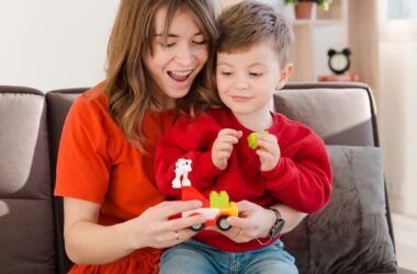 Jak uważnie towarzyszyć dziecku